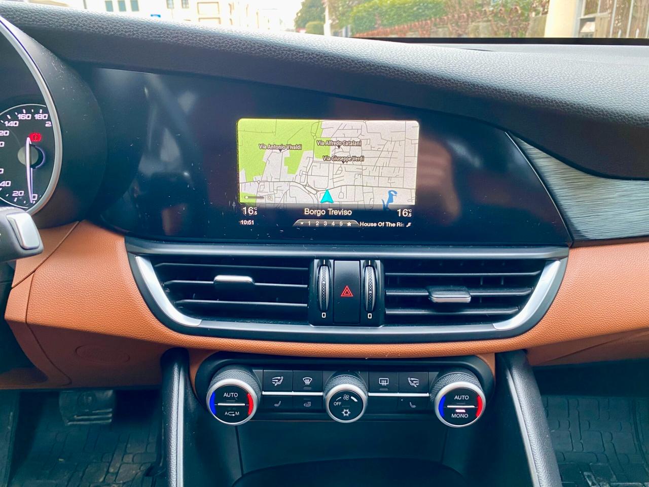 Alfa Romeo Giulia 2.2 Turbodiesel 180 CV AT8 Super