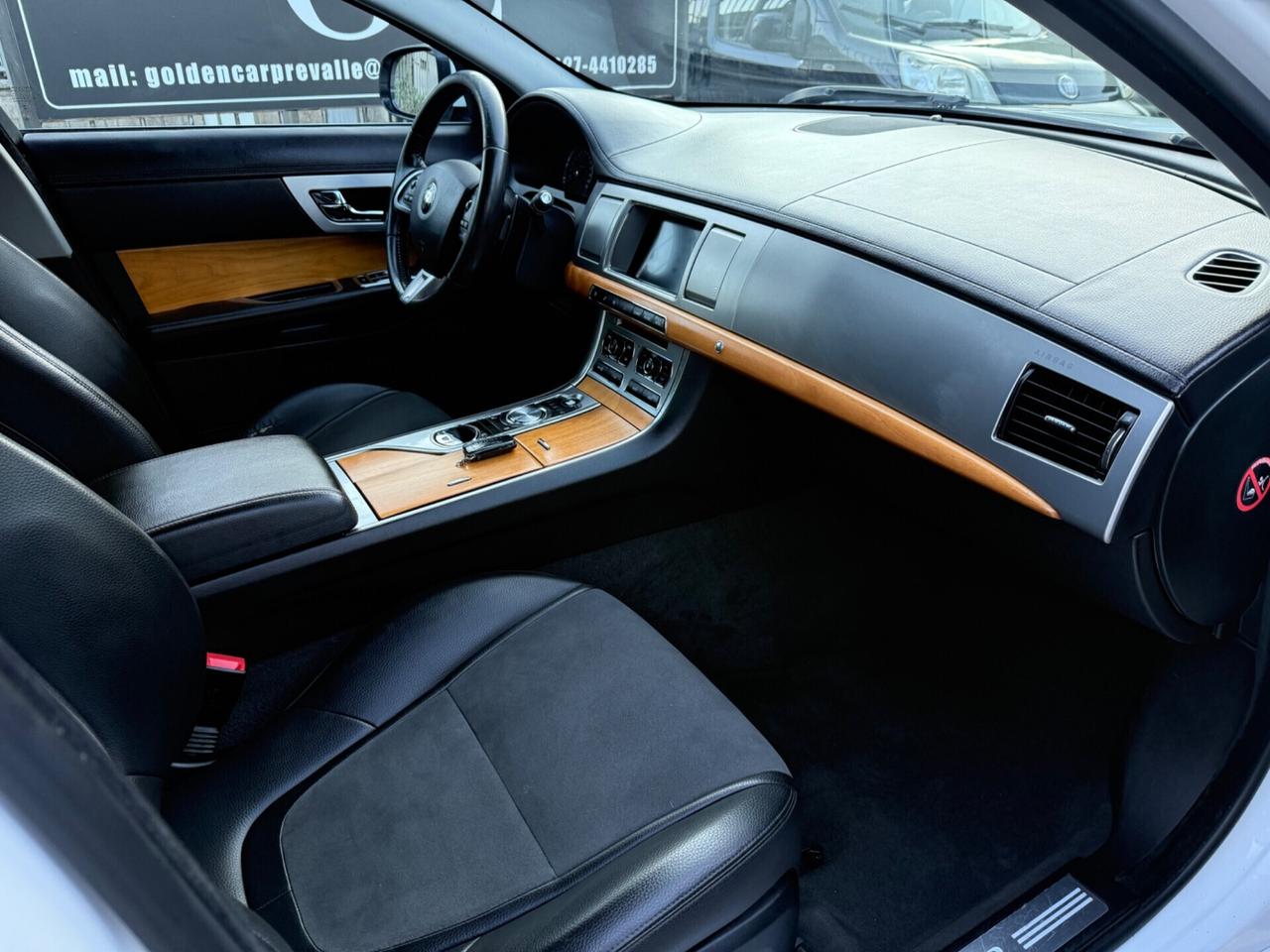 Jaguar XF 2.2 D Business Edition