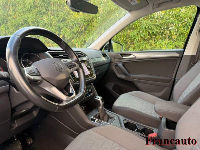 VOLKSWAGEN Tiguan 2.0 TDI 150 CV SCR DSG Life