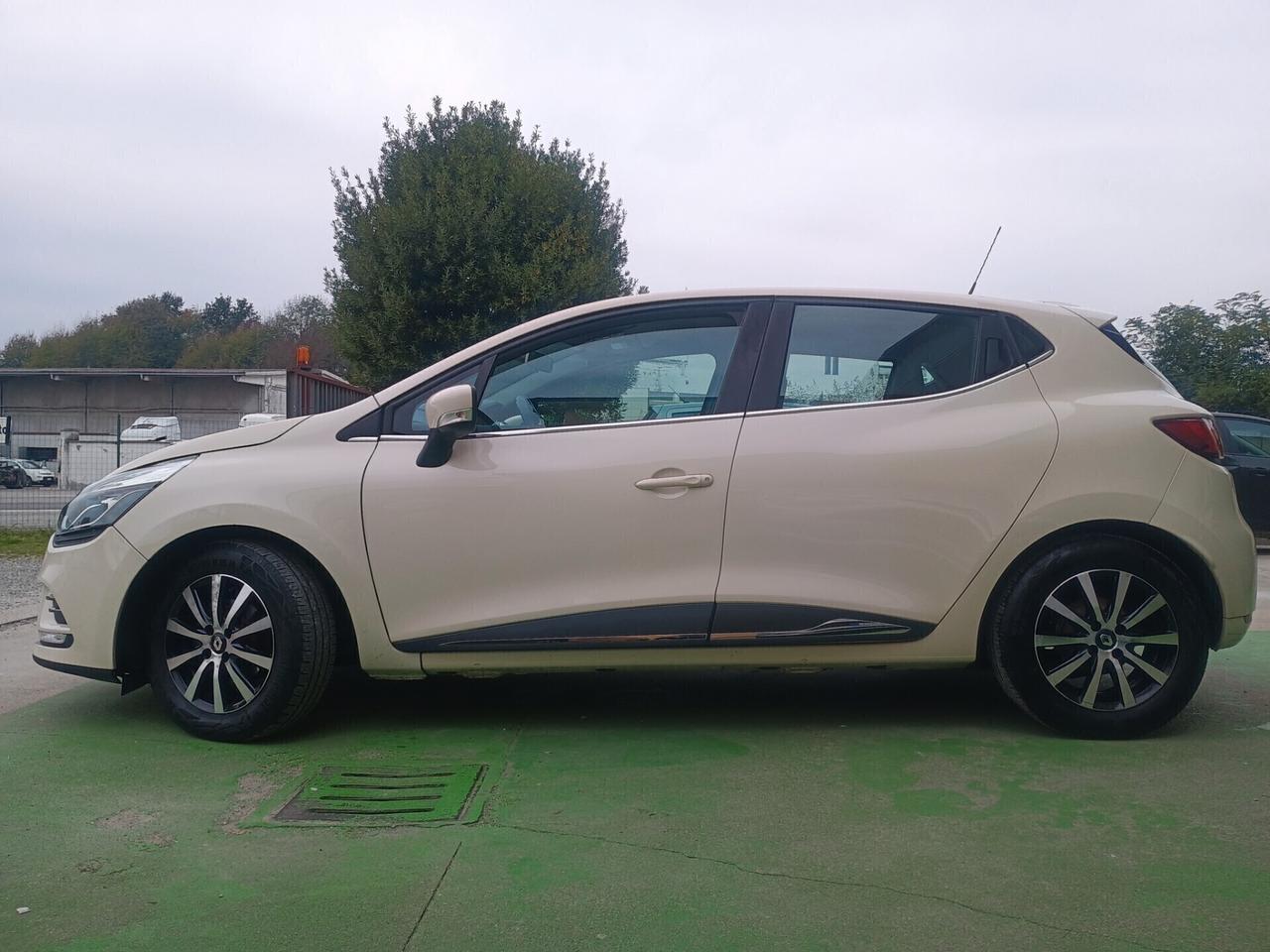 RENAULT CLIO NEOPATENTATI EURO6B