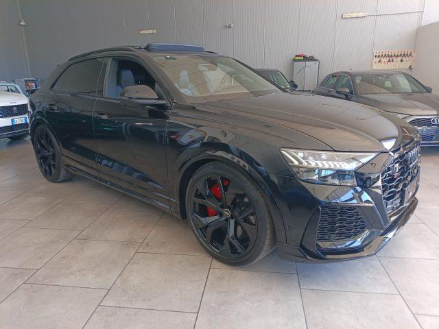 AUDI RS Q8 TFSI V8 quattro tiptronic CARBOCERAMIC/AKRAPOVIC