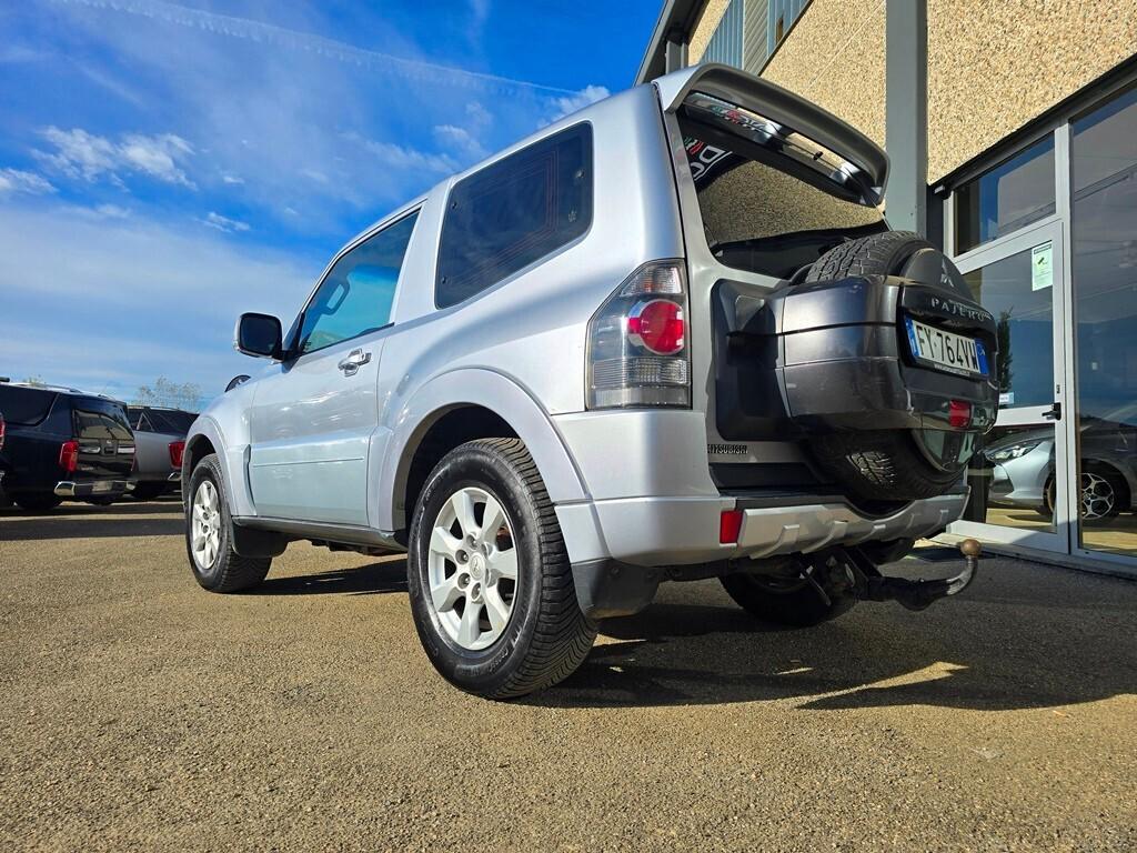 Mitsubishi Pajero 3.2 DI-D 190CV INSTYLE