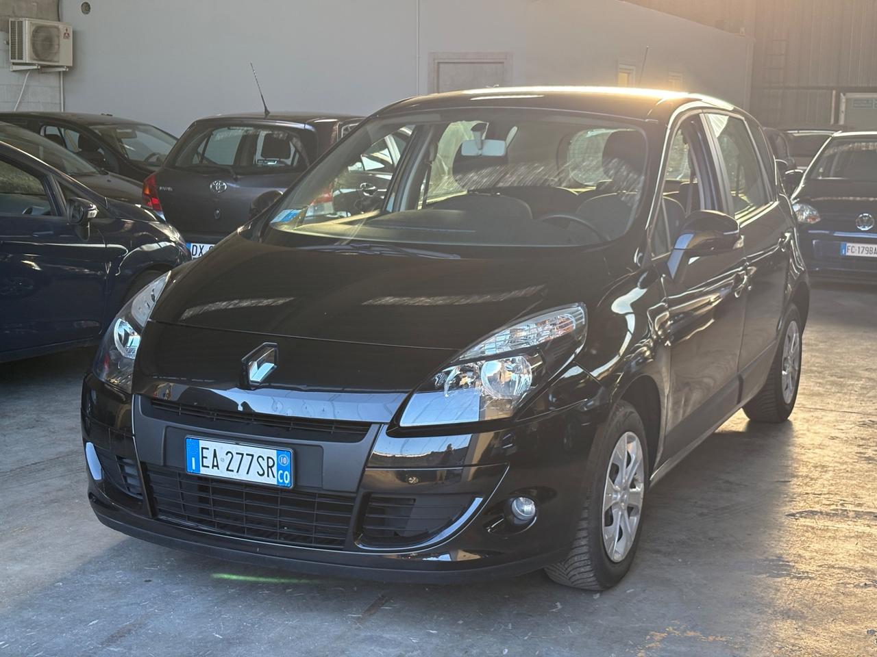 Renault Scenic Scénic X-Mod 1.6 Attractive
