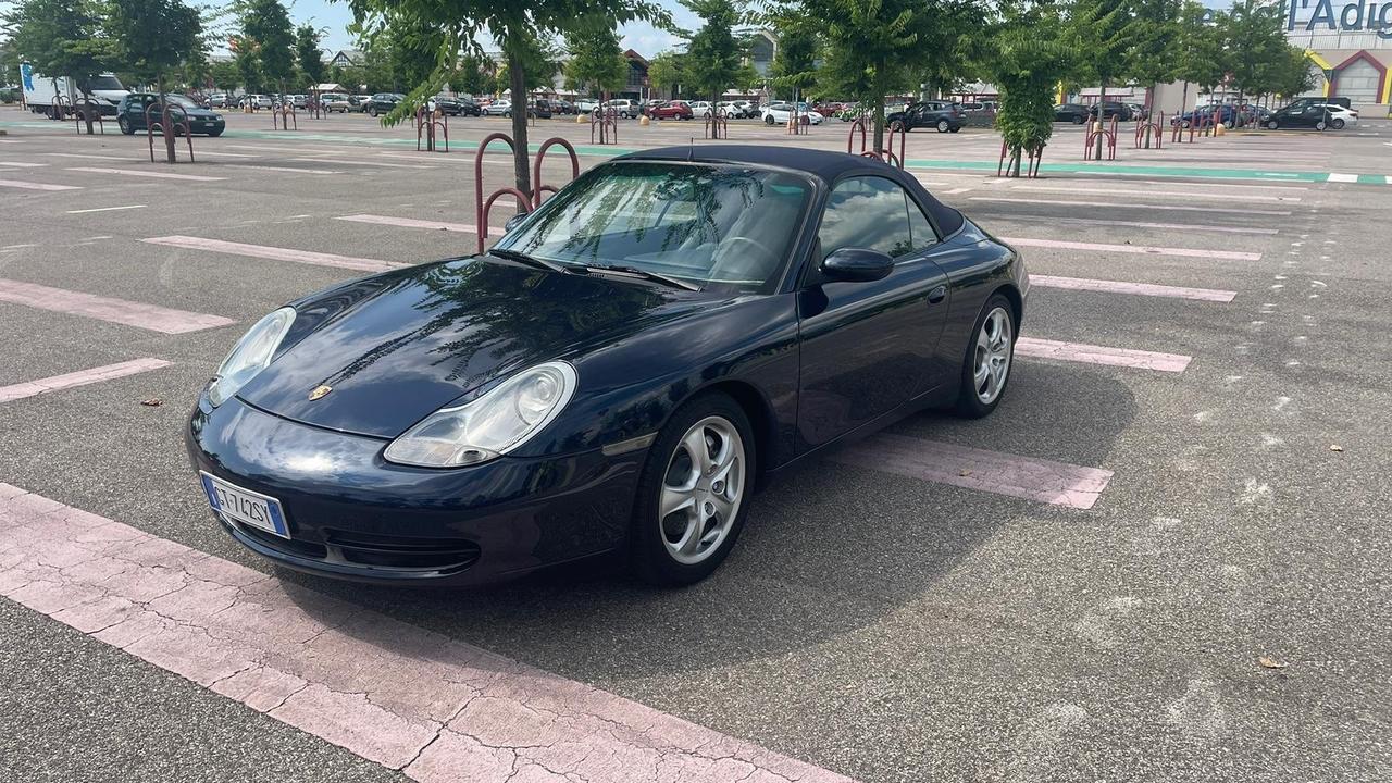 Porsche 911 Carrera 4 cat Cabriolet 1999