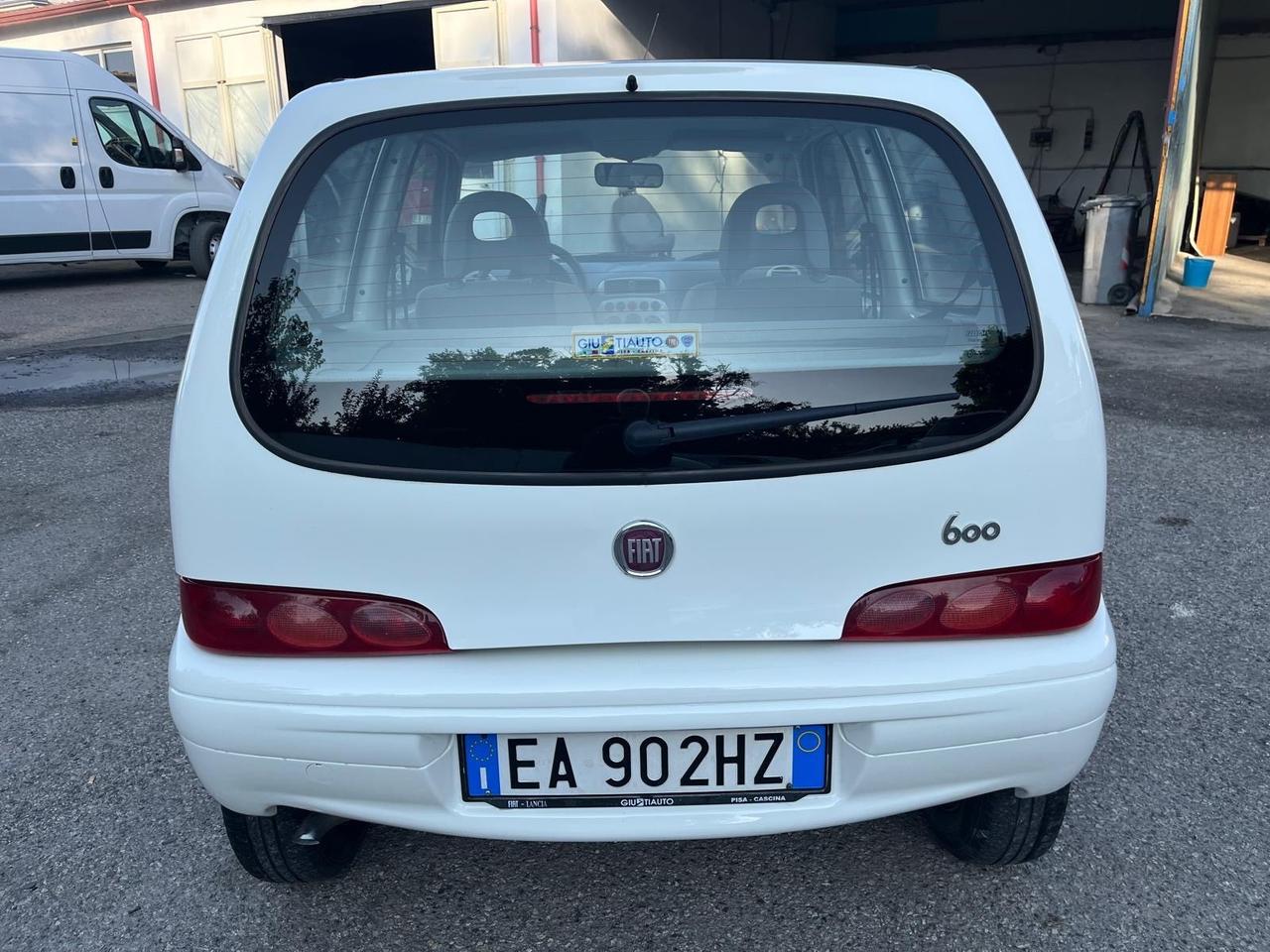 Fiat 600 1100 benz-km 28000-full-2010