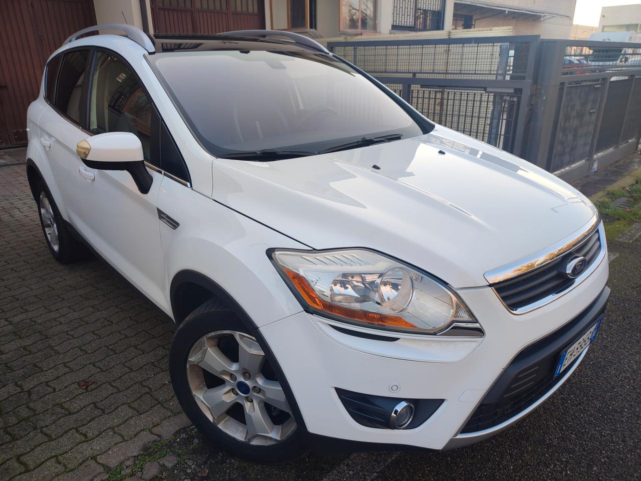 FORD KUGA 4WD DIESEL AUTOMATICA TETTO PANORAMICO FULL