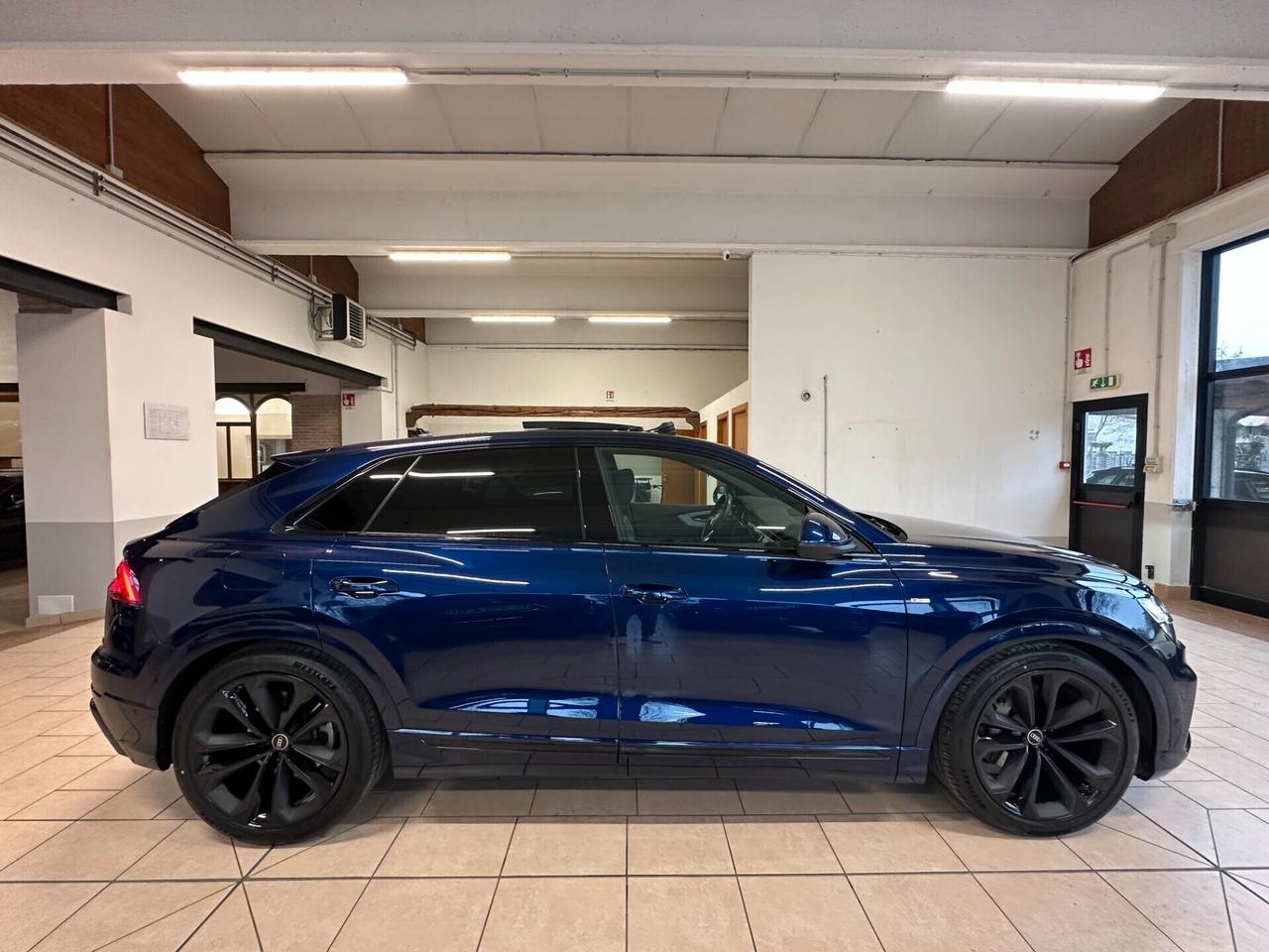AUDI Q8 50TDI S-LINE QUATTRO *TETTO*MATRIX*360*RADAR*4RS