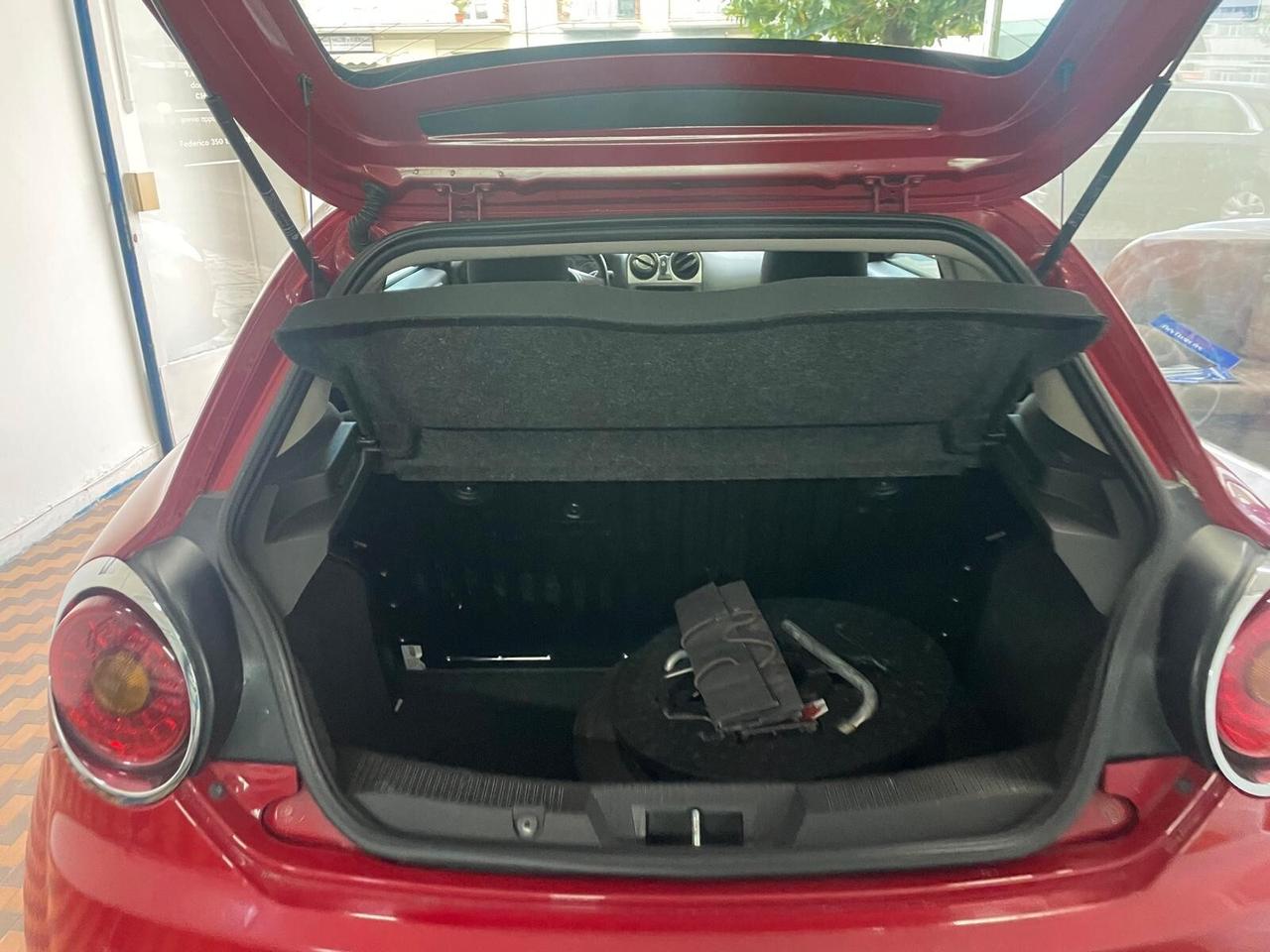 Alfa Romeo MiTo 1.4 T 135 CV GPL Distinctive Sport Pack