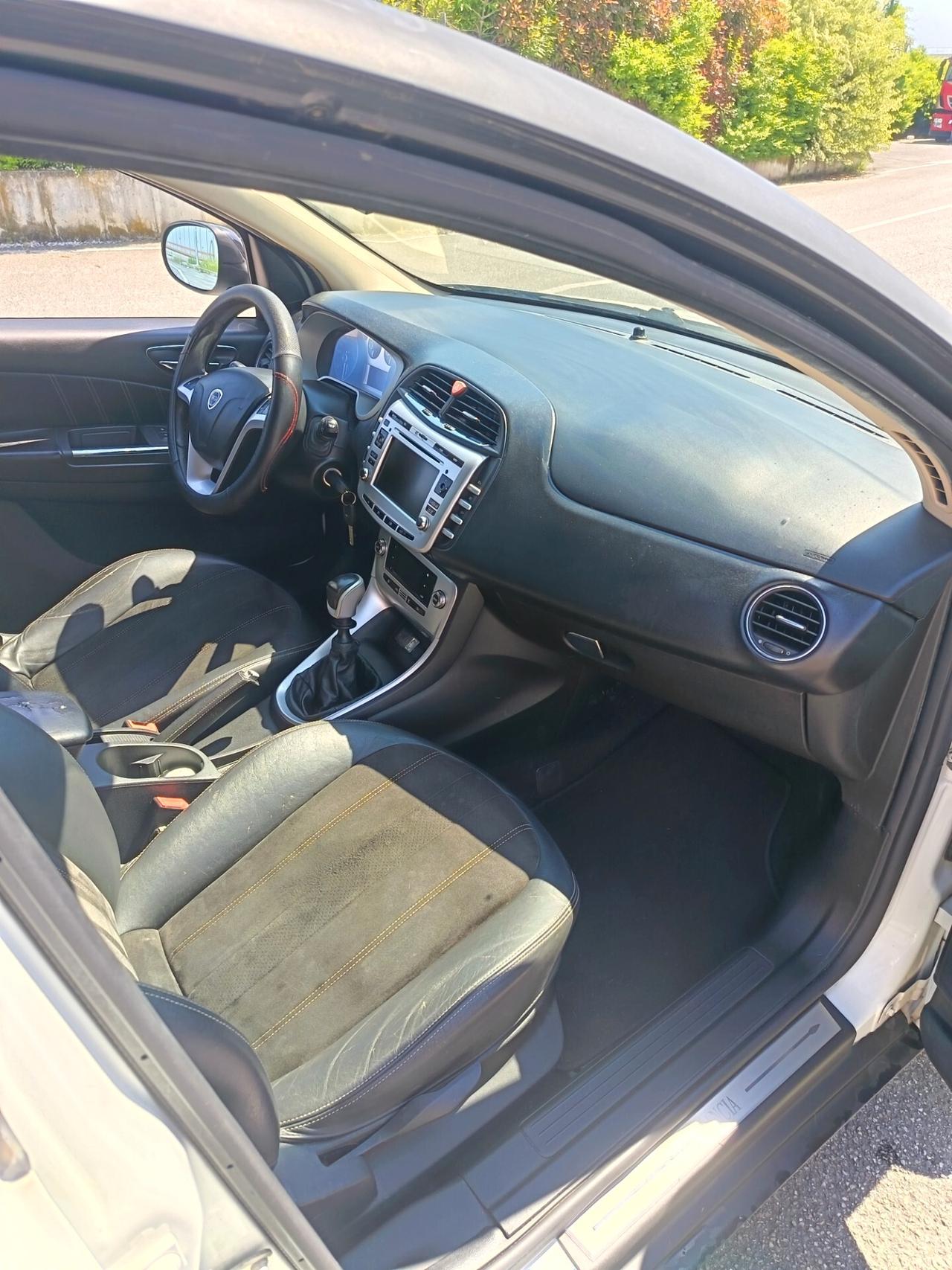 Lancia Delta 1.6 MJT DPF Selectronic Platino