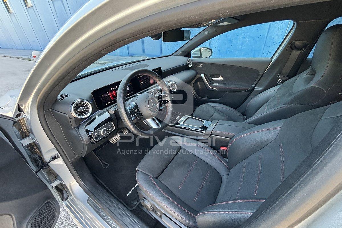 MERCEDES A 200 d Automatic AMG Line Premium