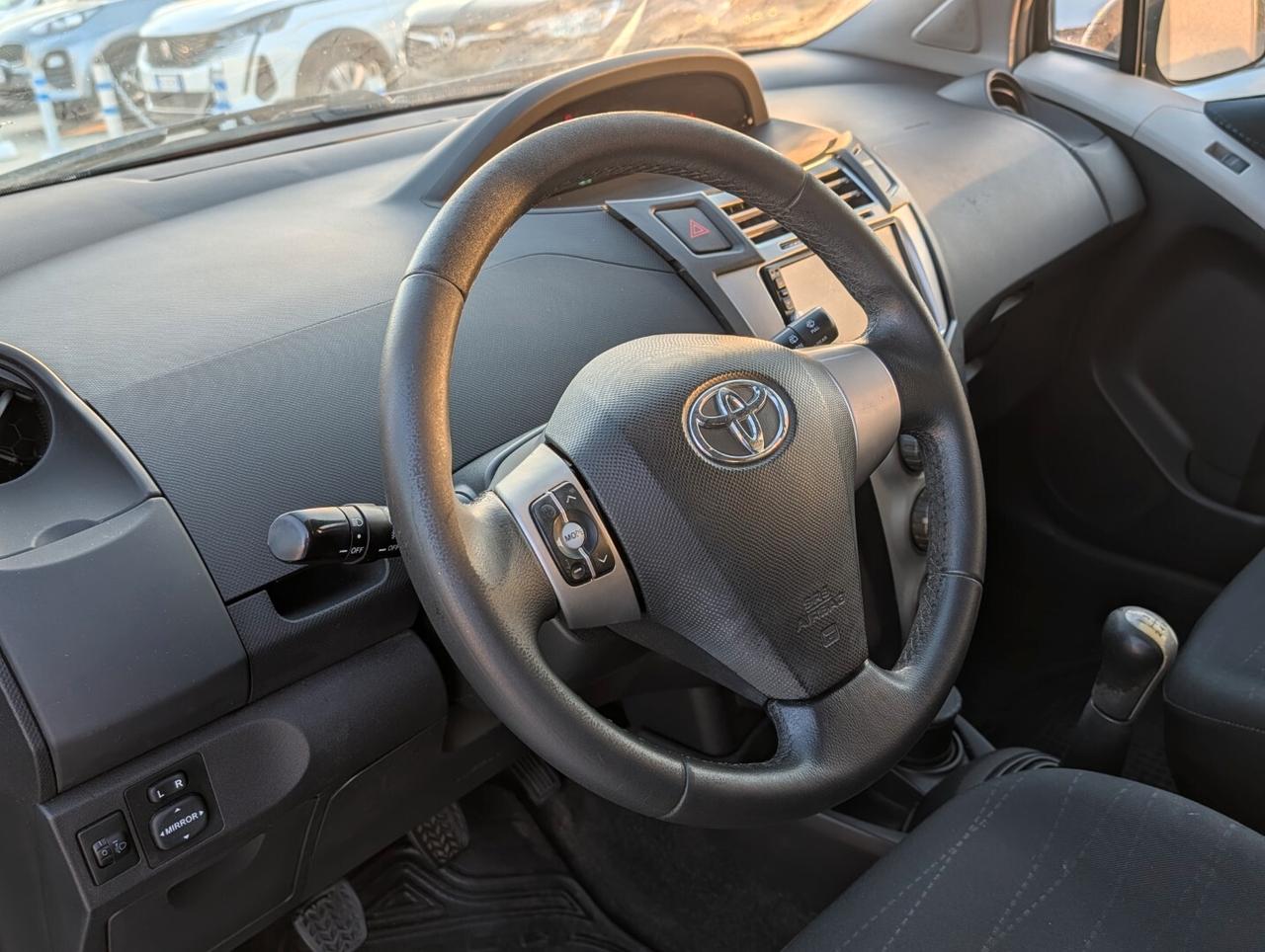 Toyota Yaris 1.4 D-4D 5 porte Sol