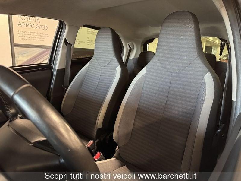 Toyota Aygo 1.0 VVT-i 72 CV 5 porte x-fun