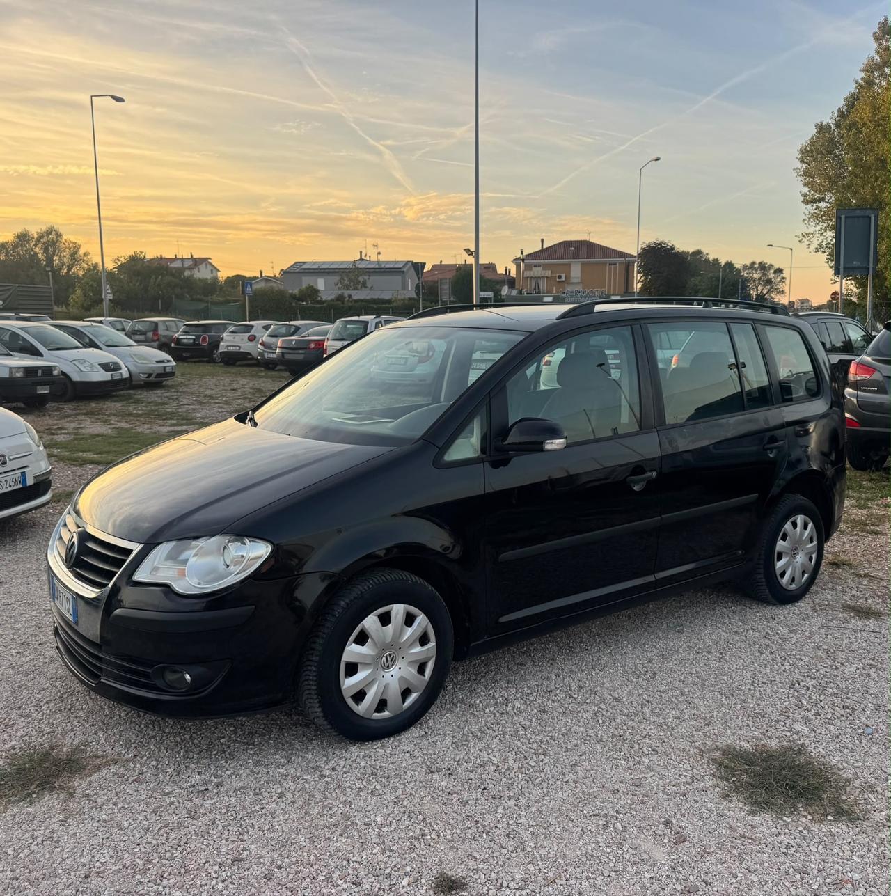 Volkswagen Touran 2.0 Trendline Ecofuel 7 P.ti