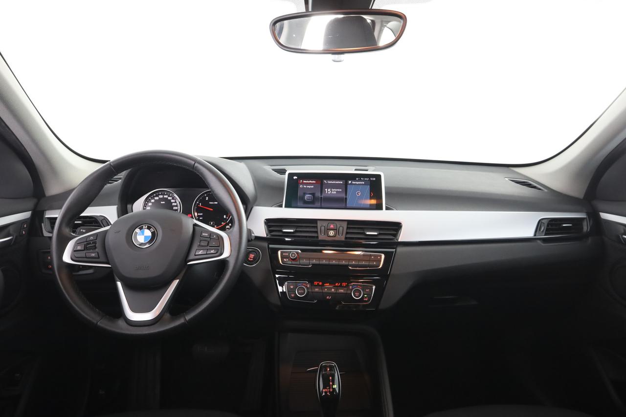 BMW X1 (F48) X1 sDrive18d ADVANTAGE