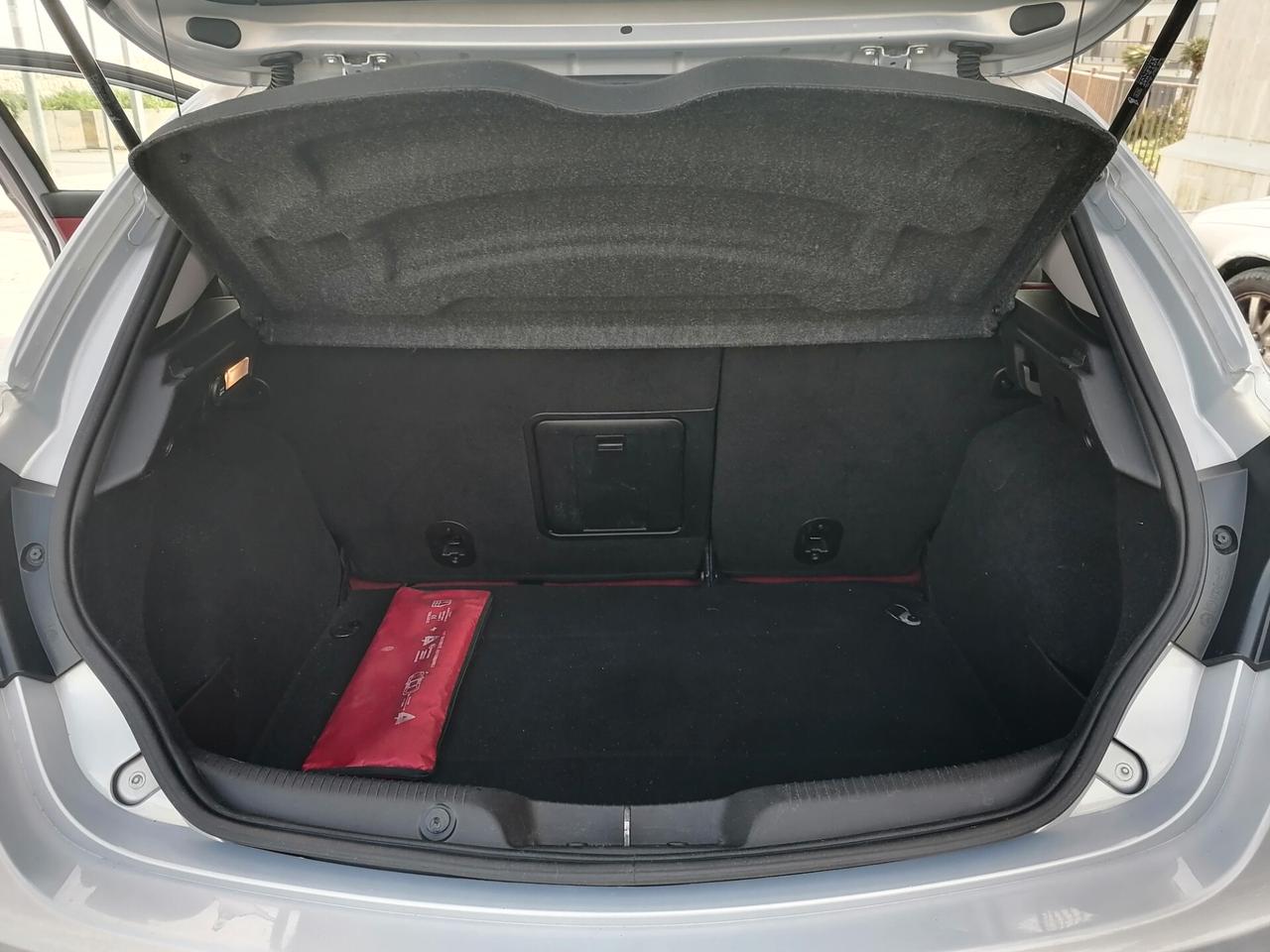 Alfa Romeo Giulietta 1.6 JTDm-2 105 CV Exclusive