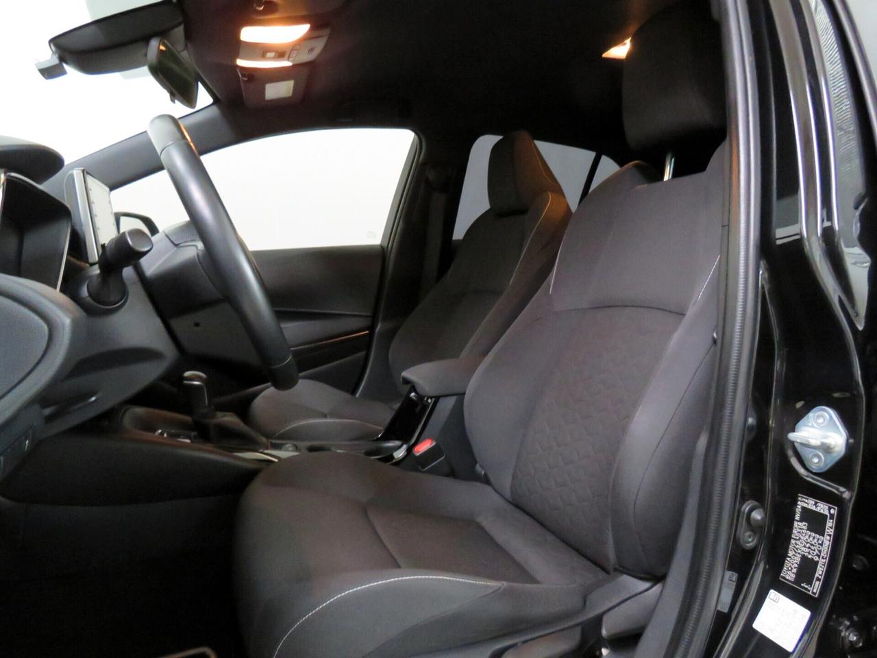 Toyota Corolla 1.8 Hybrid Business