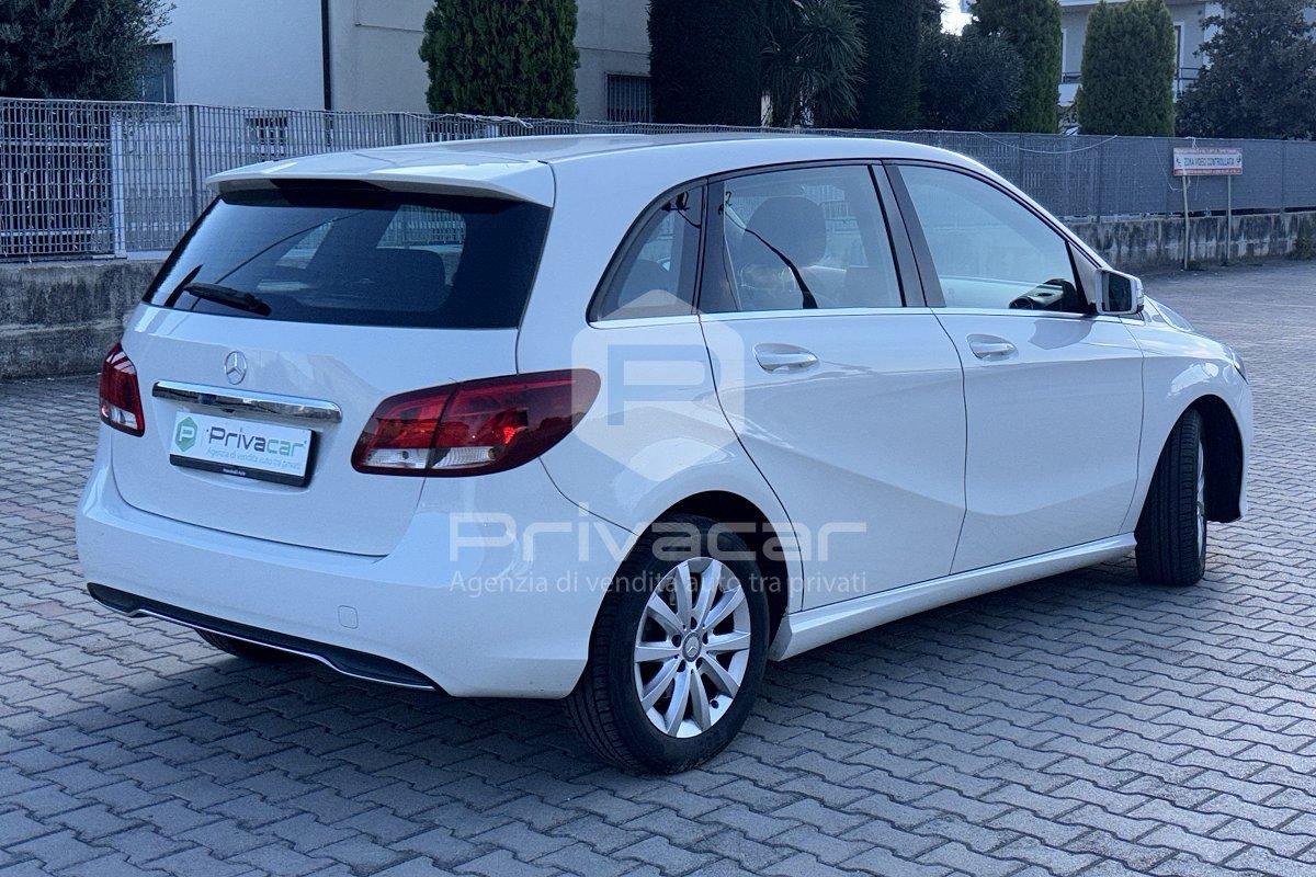 MERCEDES B 180 d Executive