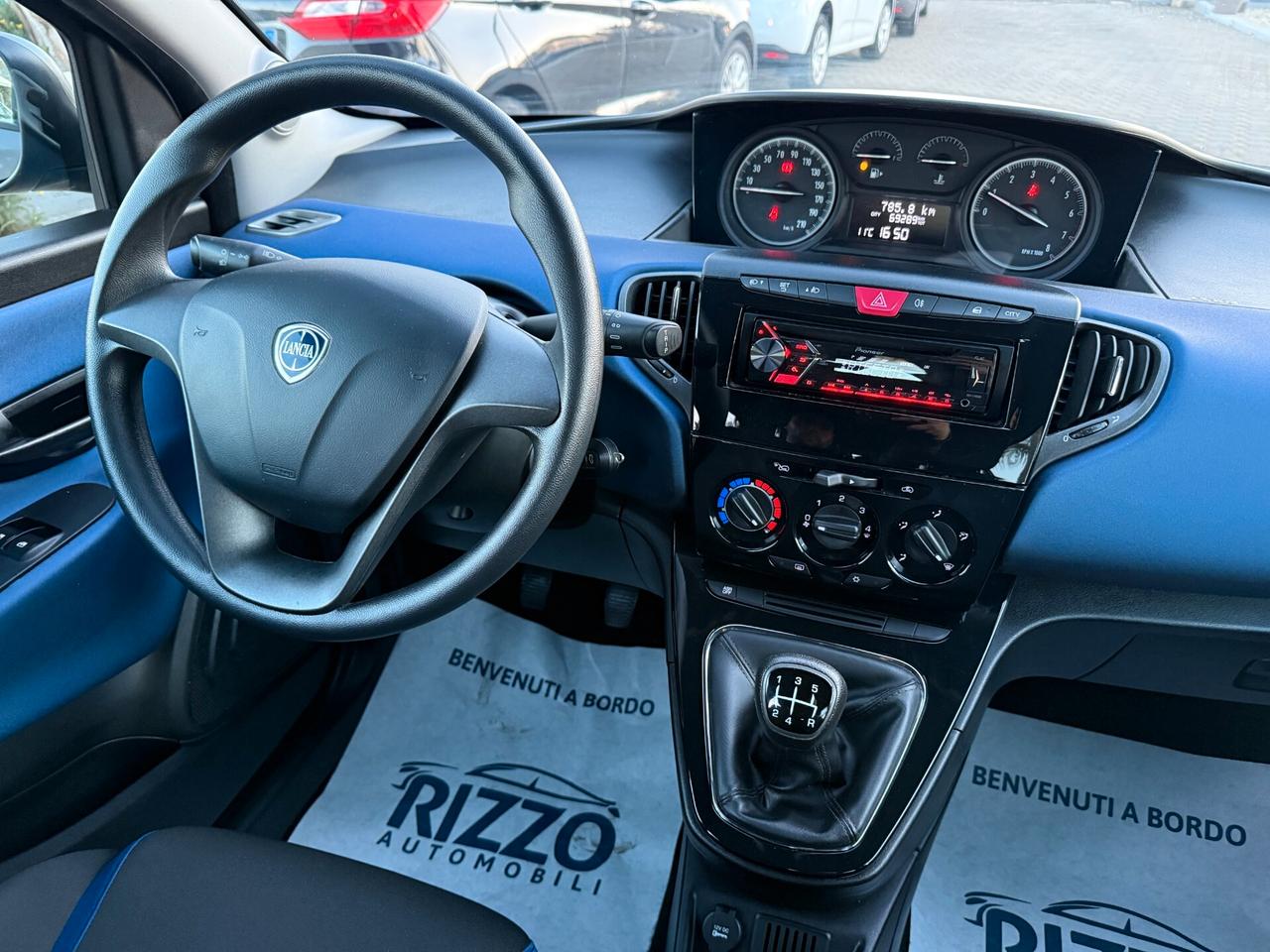 Lancia Ypsilon 1.2 69 CV 5 porte Gold 69000KM