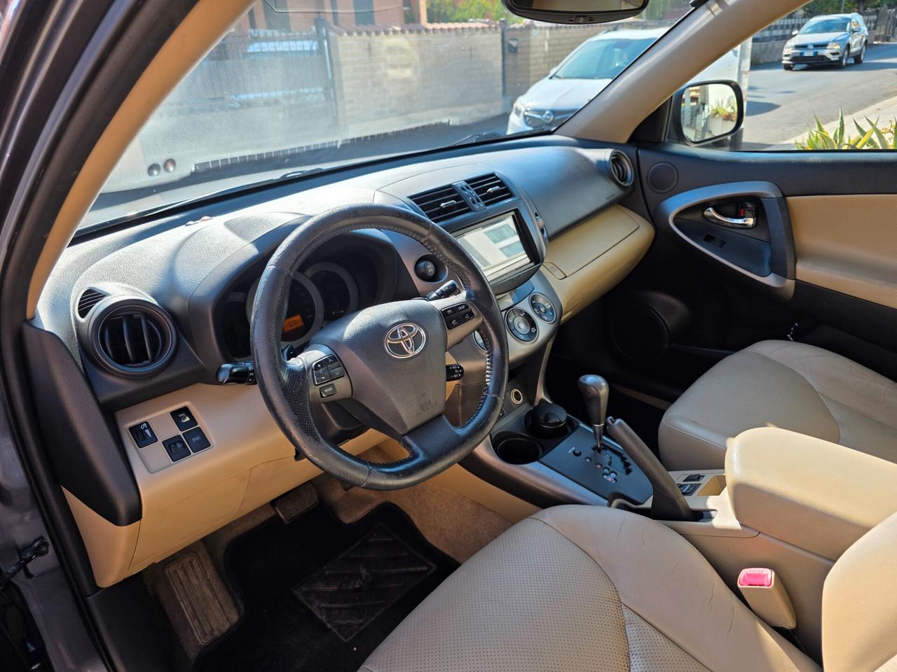 Toyota RAV 4 RAV4 Crossover 2.2 D-Cat A/T 150 CV Luxury