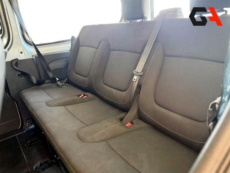 Nissan Primastar dCi150CV PL-TN Bus