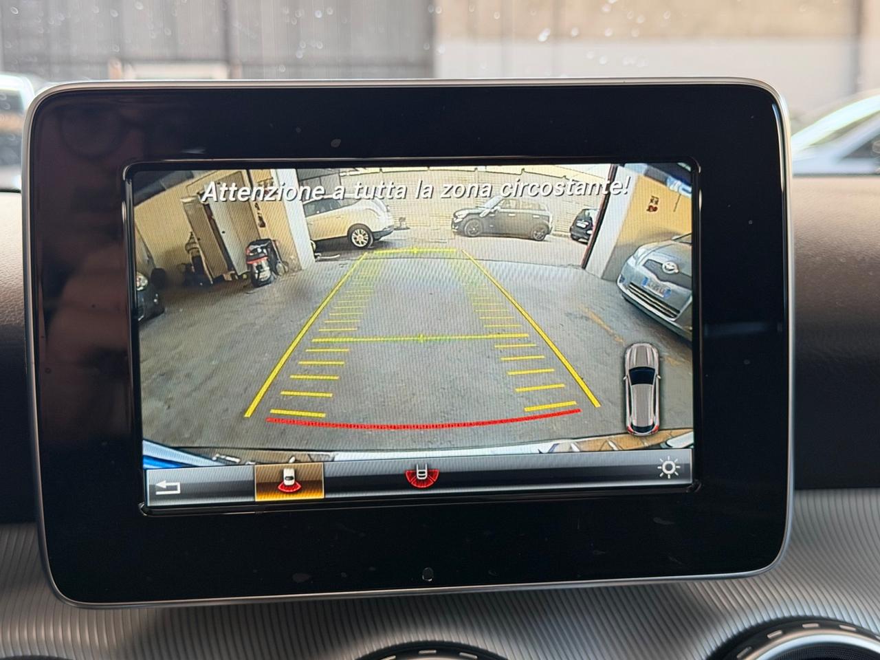 Mercedes-benz GLA 200 d Automatic Premium EURO 6 Tagliandi certificati
