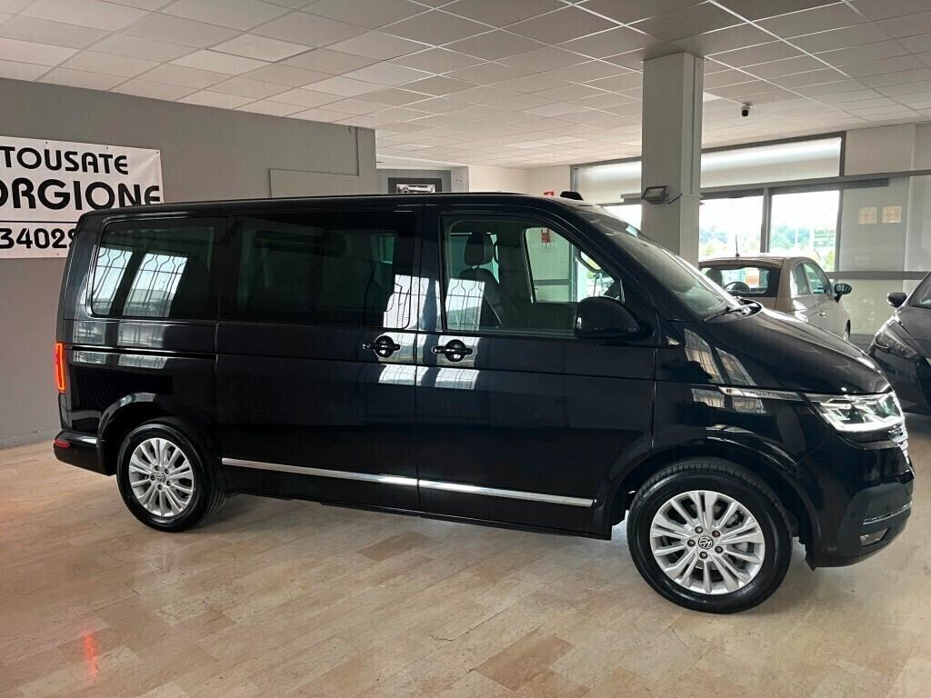 Volkswagen Multivan 2.0TDI T6.1 Highline 150cv dsg 7p