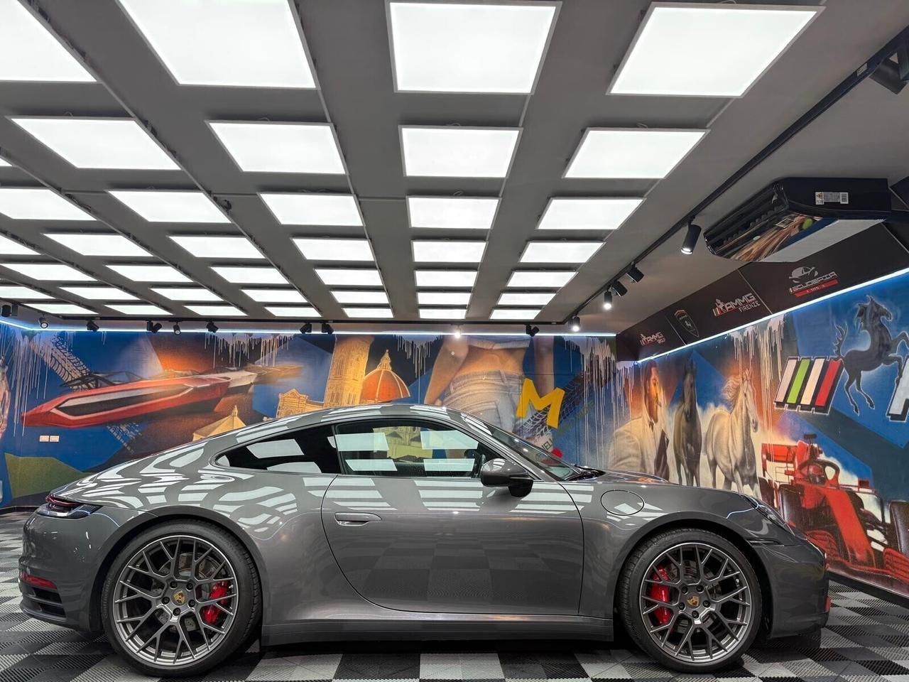 Porsche 911 Carrera 4S (130)