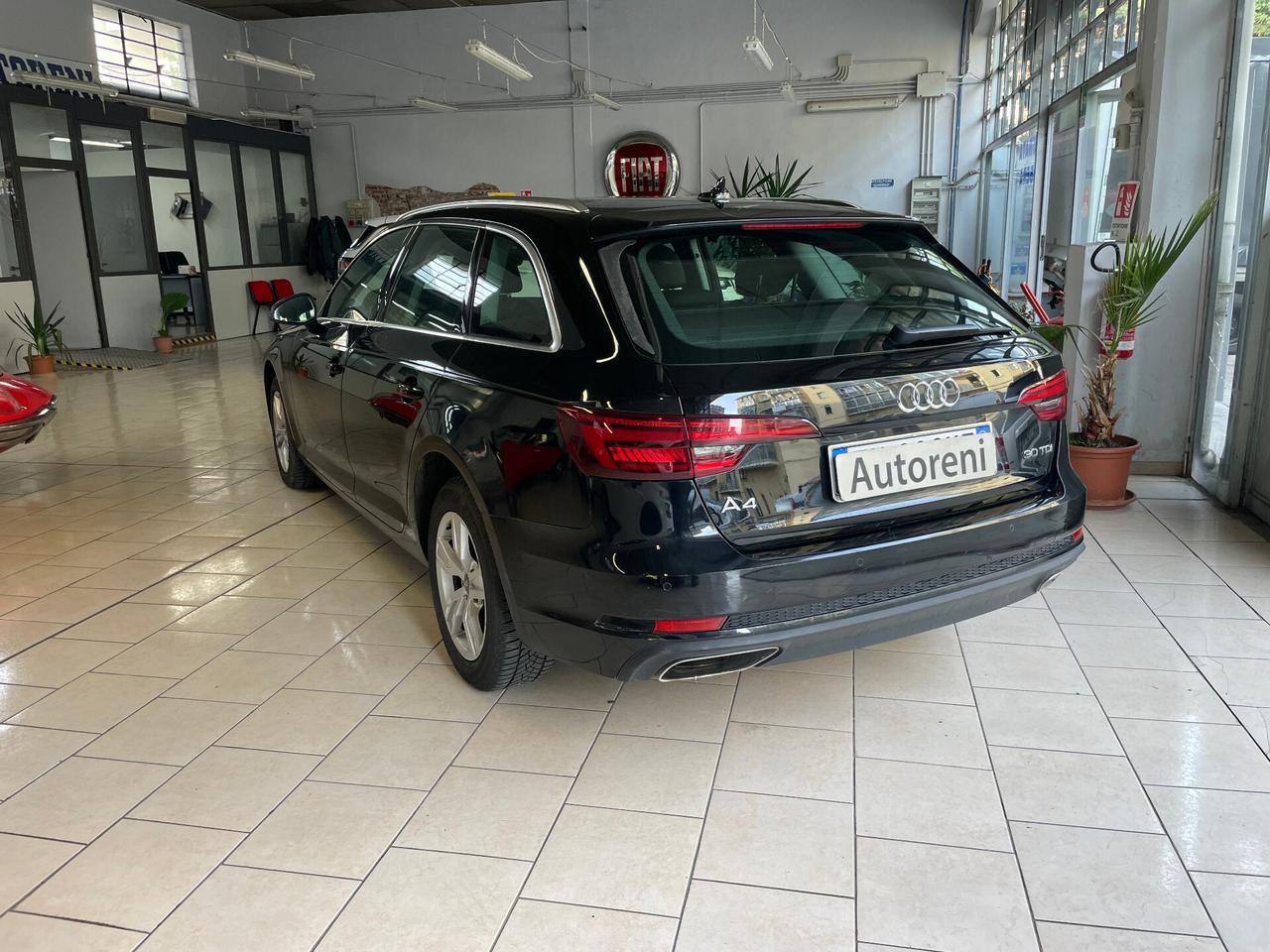 Audi A4 Avant 30 TDI S tronic Design