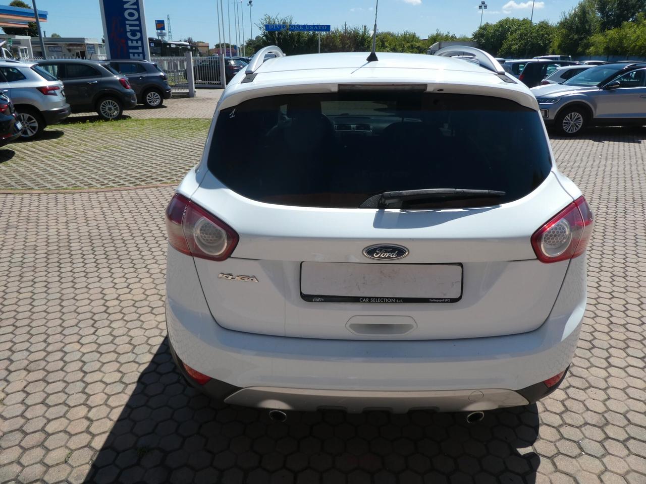 Ford Kuga Kuga+ 2.0 TDCi 140 CV 2WD DPF