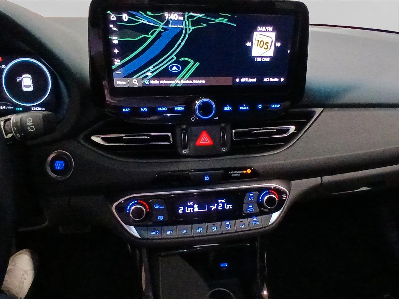 Hyundai i30 1.0 T-GDI DCT 48V 5 porte Business 100CV