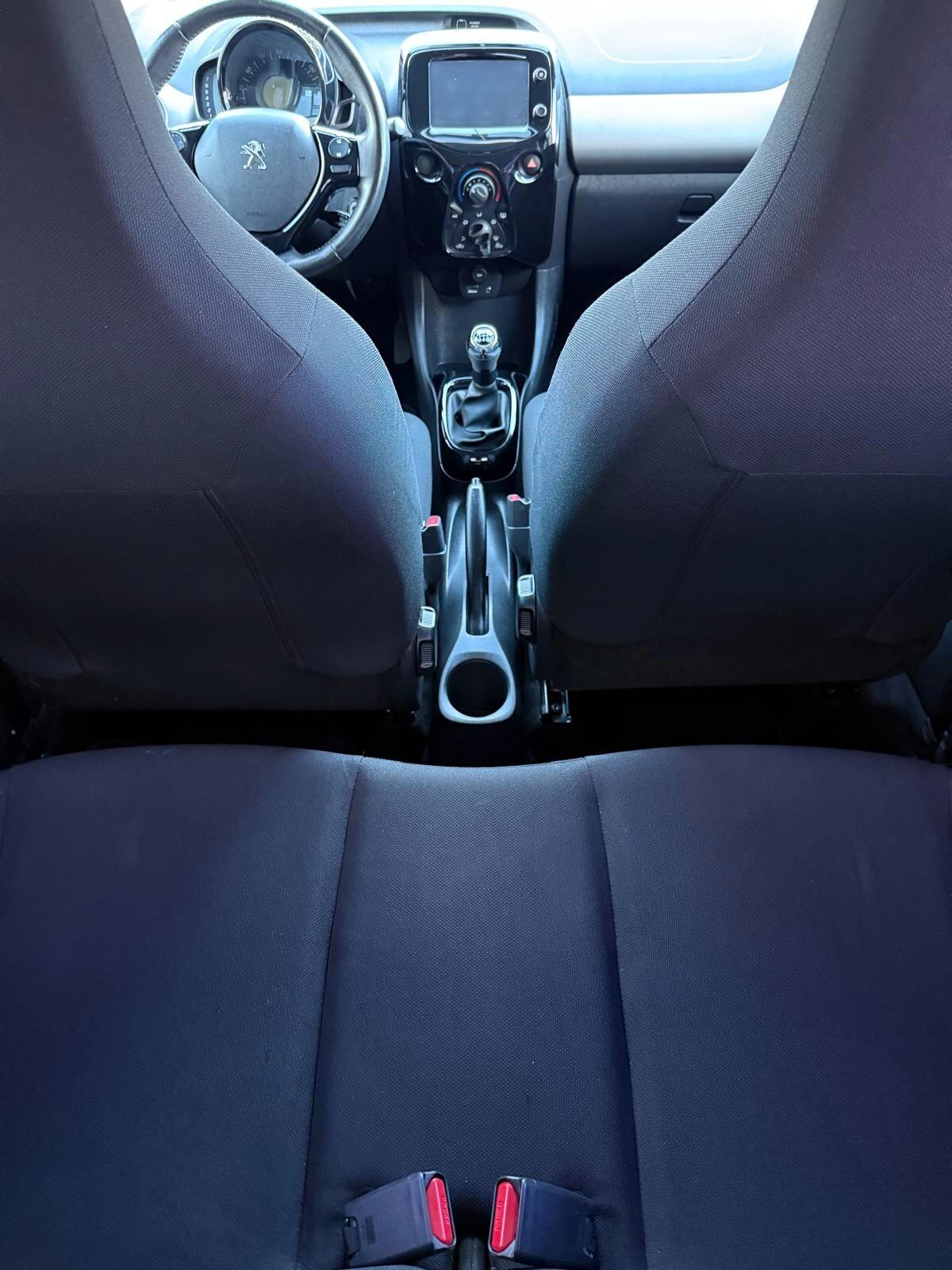 Peugeot 108 - 90.000 KM - NEOPATENTATI
