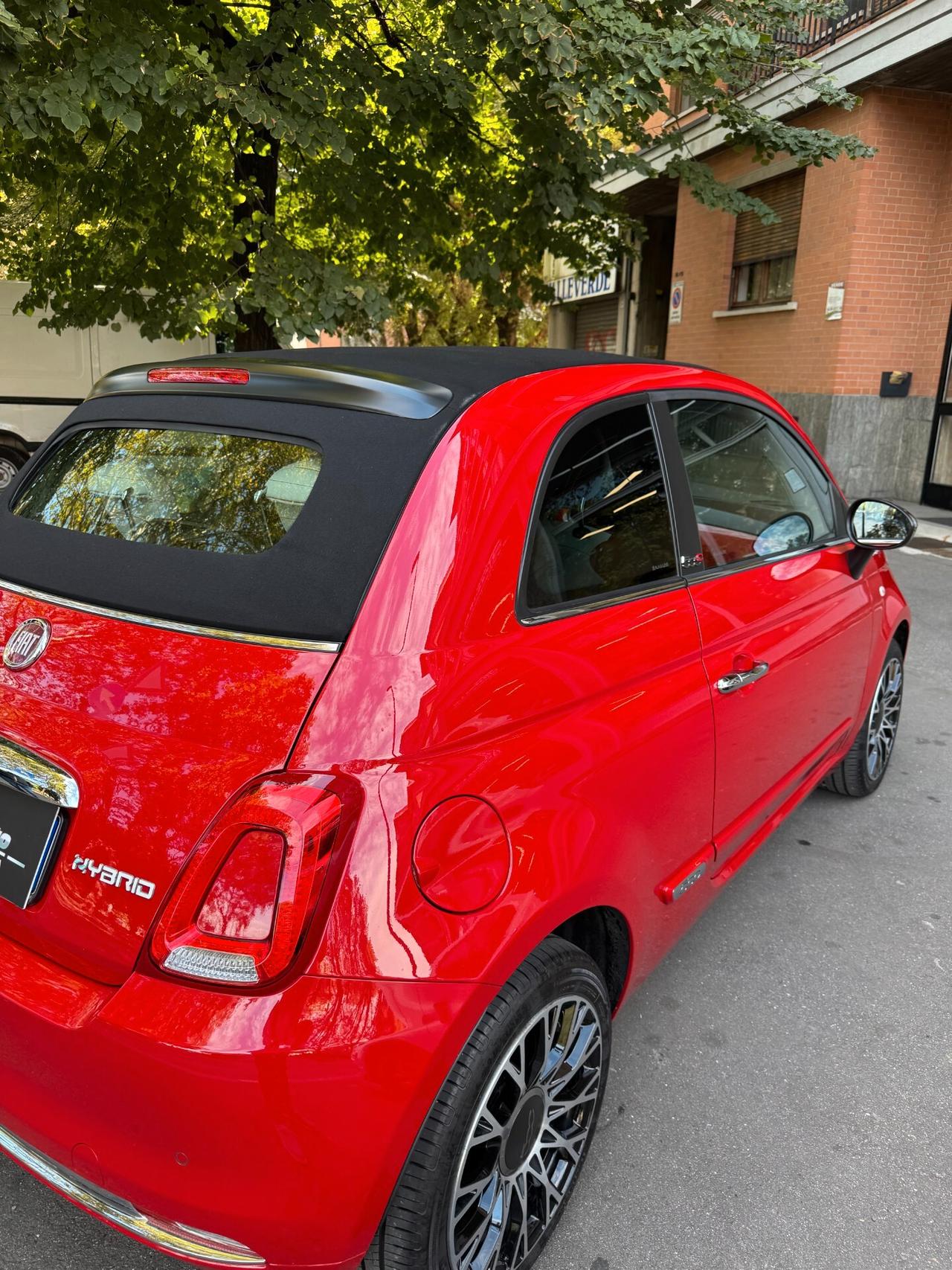 Fiat 500 C 1.0 Hybrid Dolcevita