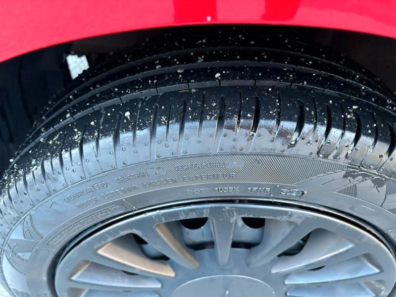 Lancia Ypsilon 5 Porte 1.0 hybrid Gold s&s 70cv ADATTA NEOPATENTATI