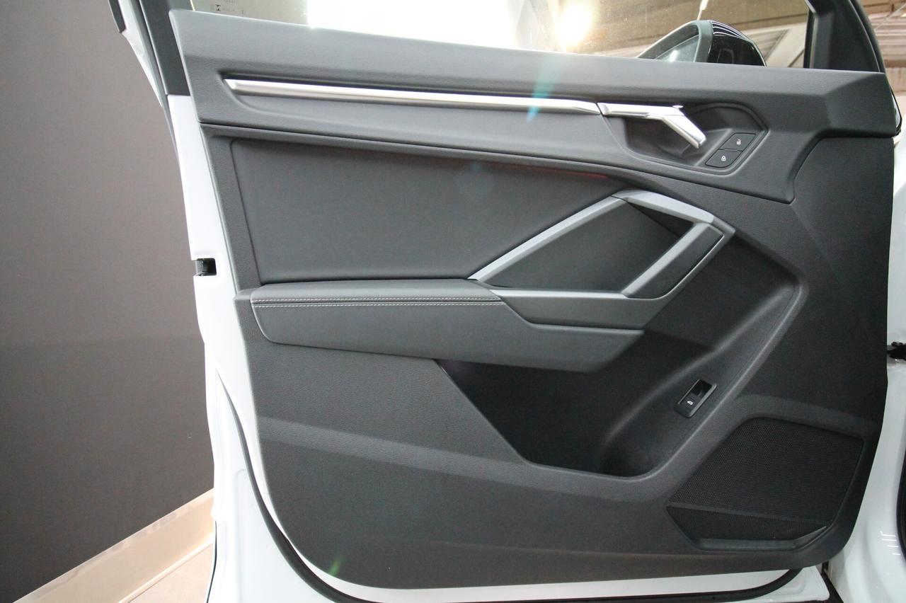 AUDI Q3 35 QUATTRO S TRONIC TDI SLINE