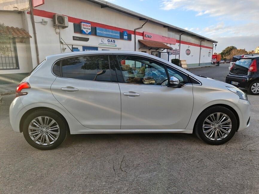 Peugeot 208 PureTech 82 Stop&Start 5 porte Allure