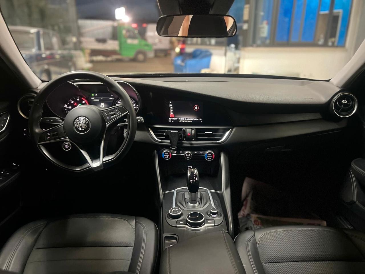 Alfa Romeo Giulia 2.2 Turbodiesel 180 CV Executive
