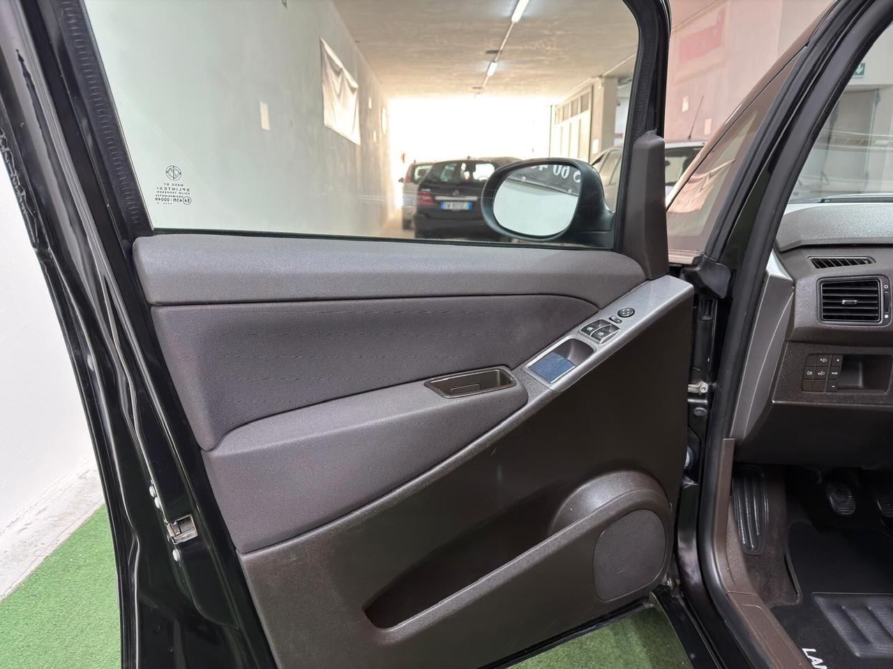 Lancia MUSA 1.4 16V SeS POLTRONA FRAU