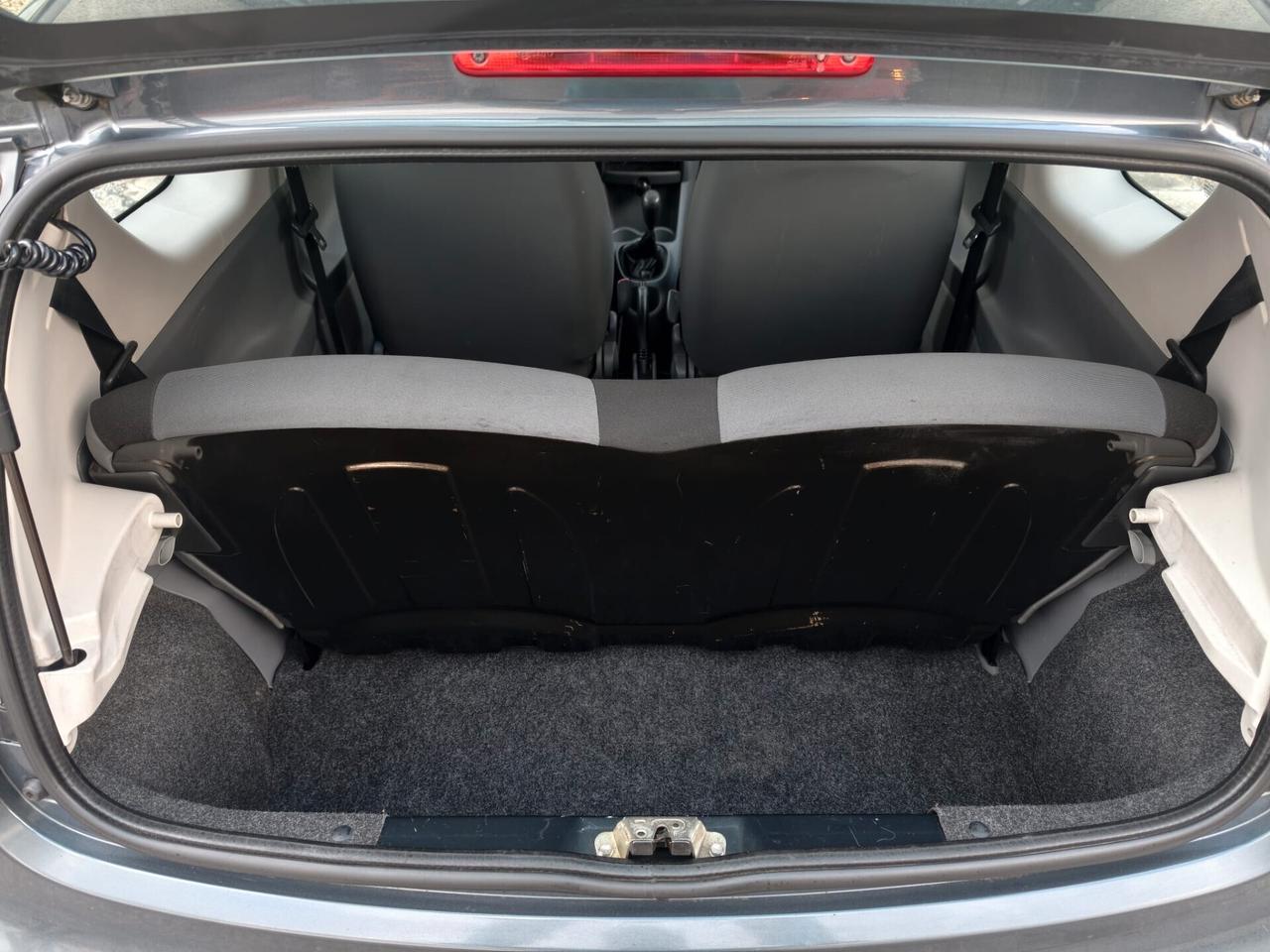 Citroen C1 1.0 BENZINA NEOPATENTATI 3 PORTE 2010