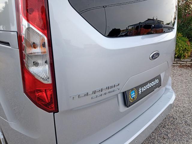 FORD Tourneo Connect 7 1.5 TDCi 120 CV Titanium