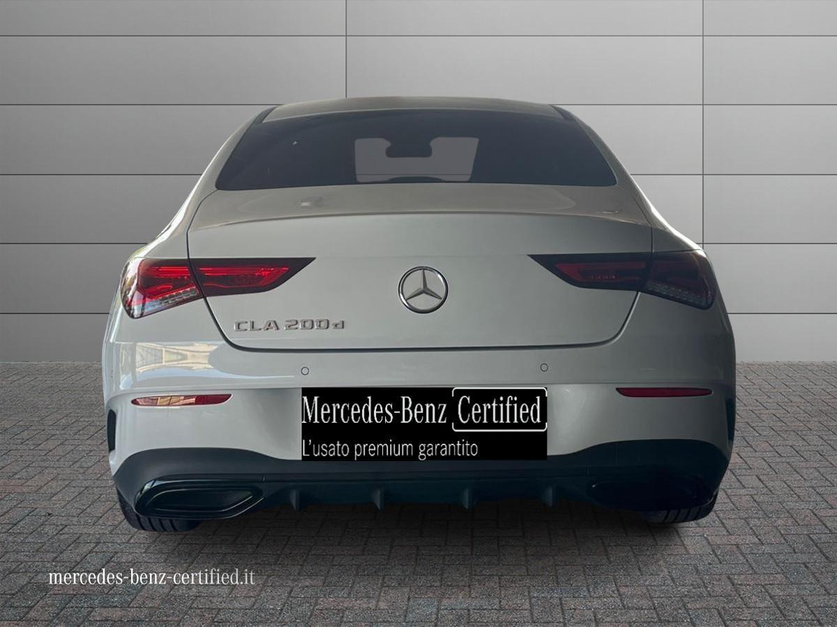 Mercedes-Benz CLA Coupe 200 d Premium auto