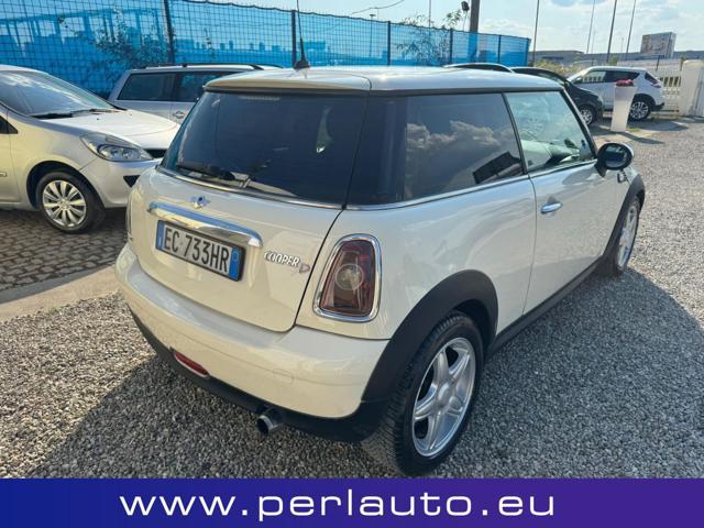 MINI Cooper D 1.6 16V Cooper D 50 Mayfair