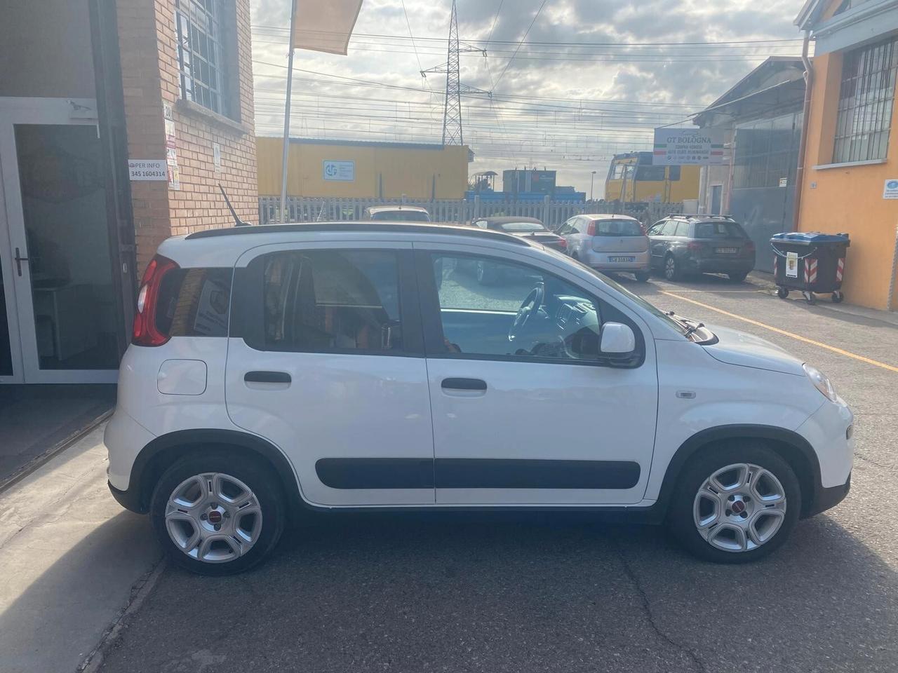 Fiat Panda 1.0 70 cv Hybrid City Life - 1 PROP. - OK NEOP. - GARANZIA 12 MESI