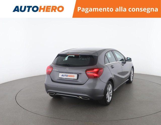 MERCEDES-BENZ A 180 d Sport