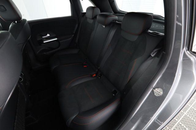 MERCEDES-BENZ CLA sse B B 180 d Automatic Premium