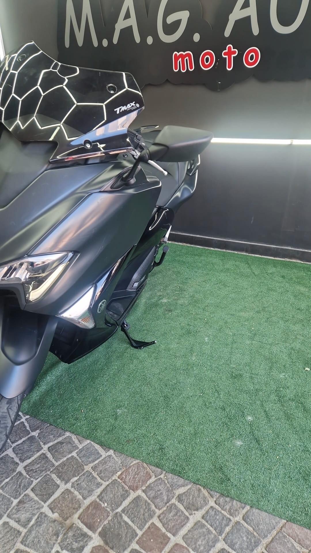 Yamaha TMAX 530