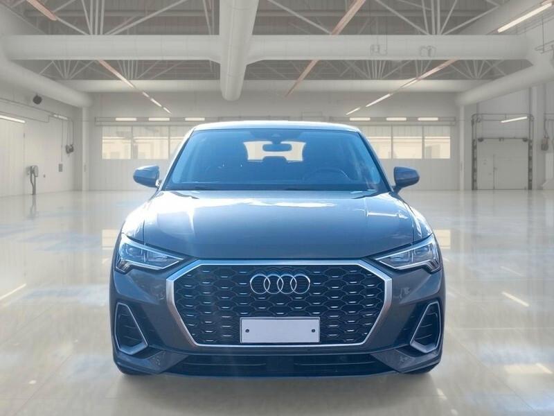 Audi Q3 35 TDI S tronic line edition