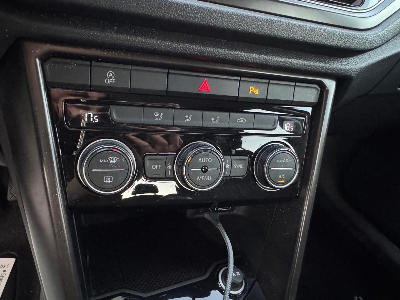 Volkswagen T-Roc 1.6 TDI Advanced Virtual cockpit car play