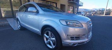 Audi Q7 3.0 V6 TDI 233CV quattro tiptronic S-LINE 7 POSTI