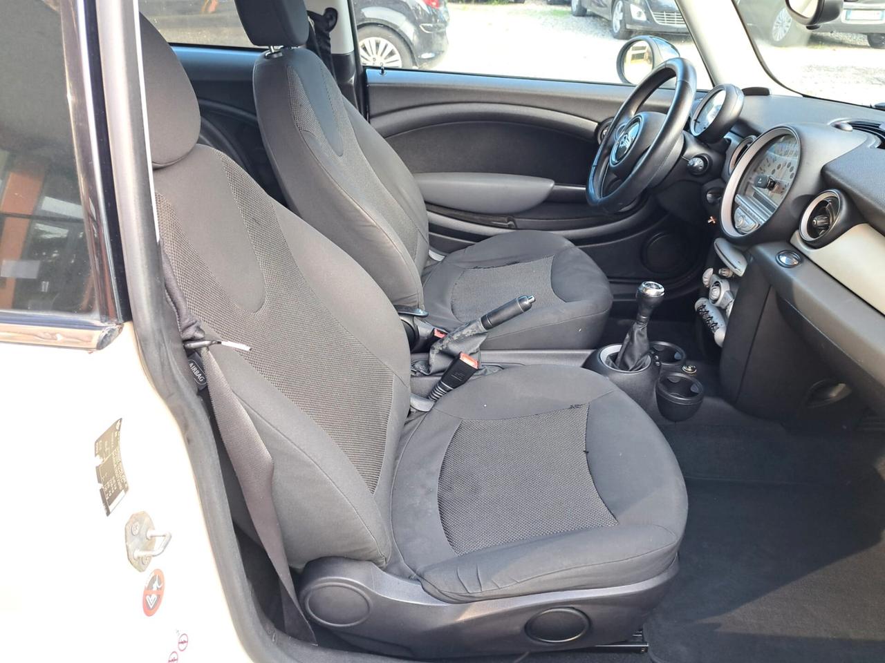 MINI ONE 1.4 16V 75 CV-NEOPATENTATI
