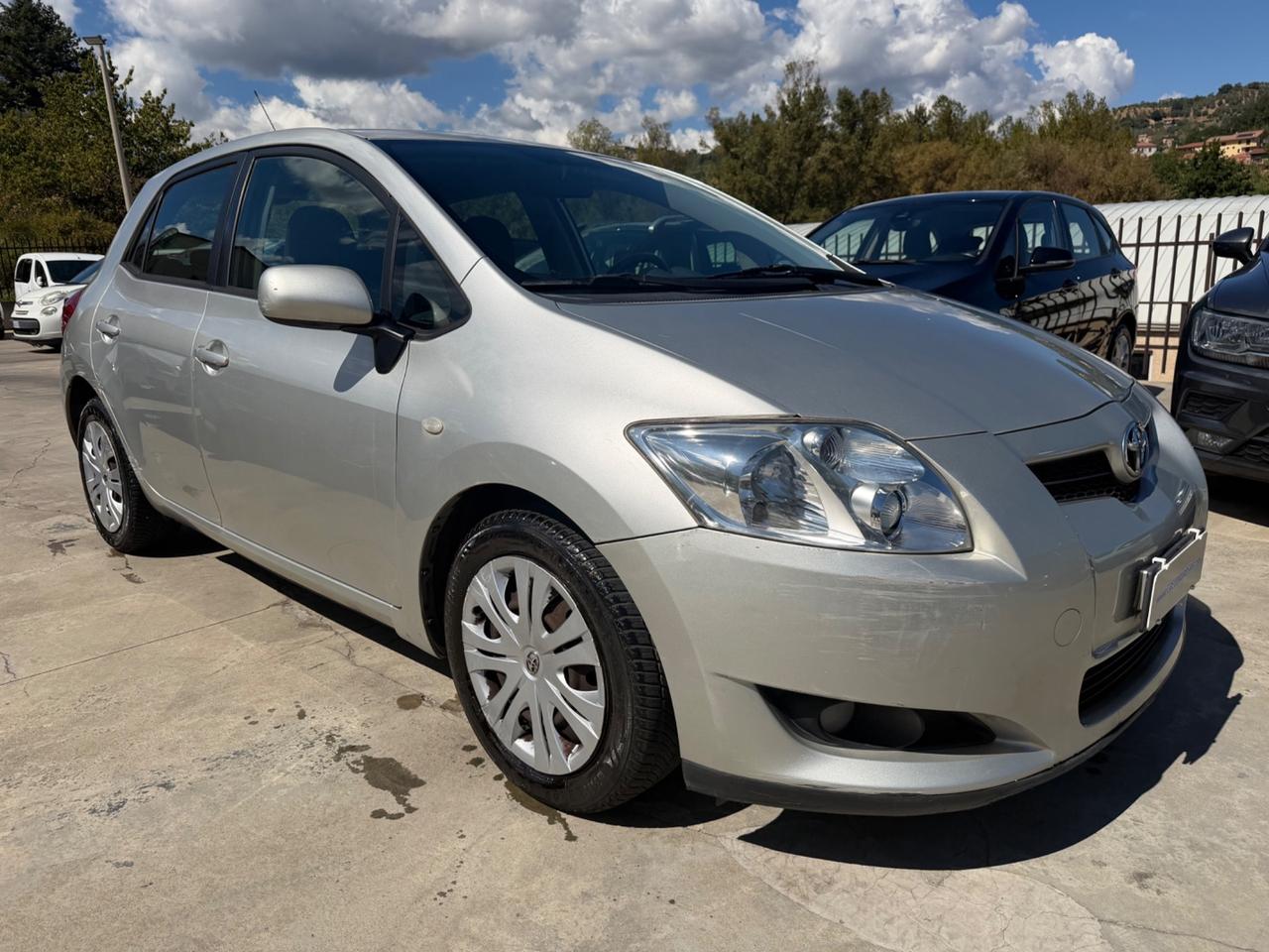 Toyota AURIS 2.0 D-4D Sol 126CV/138.000KM